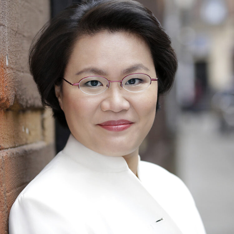 Mei-Ann Chen headshot