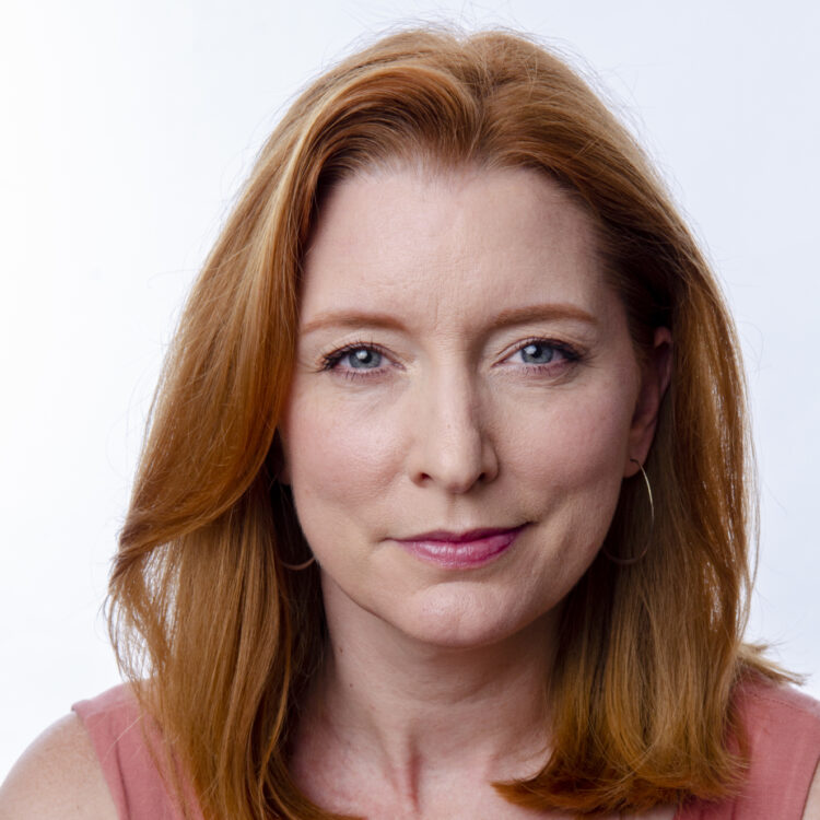 Caroline Lawton headshot