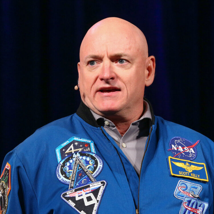 Scott Kelly at a speaking engagement