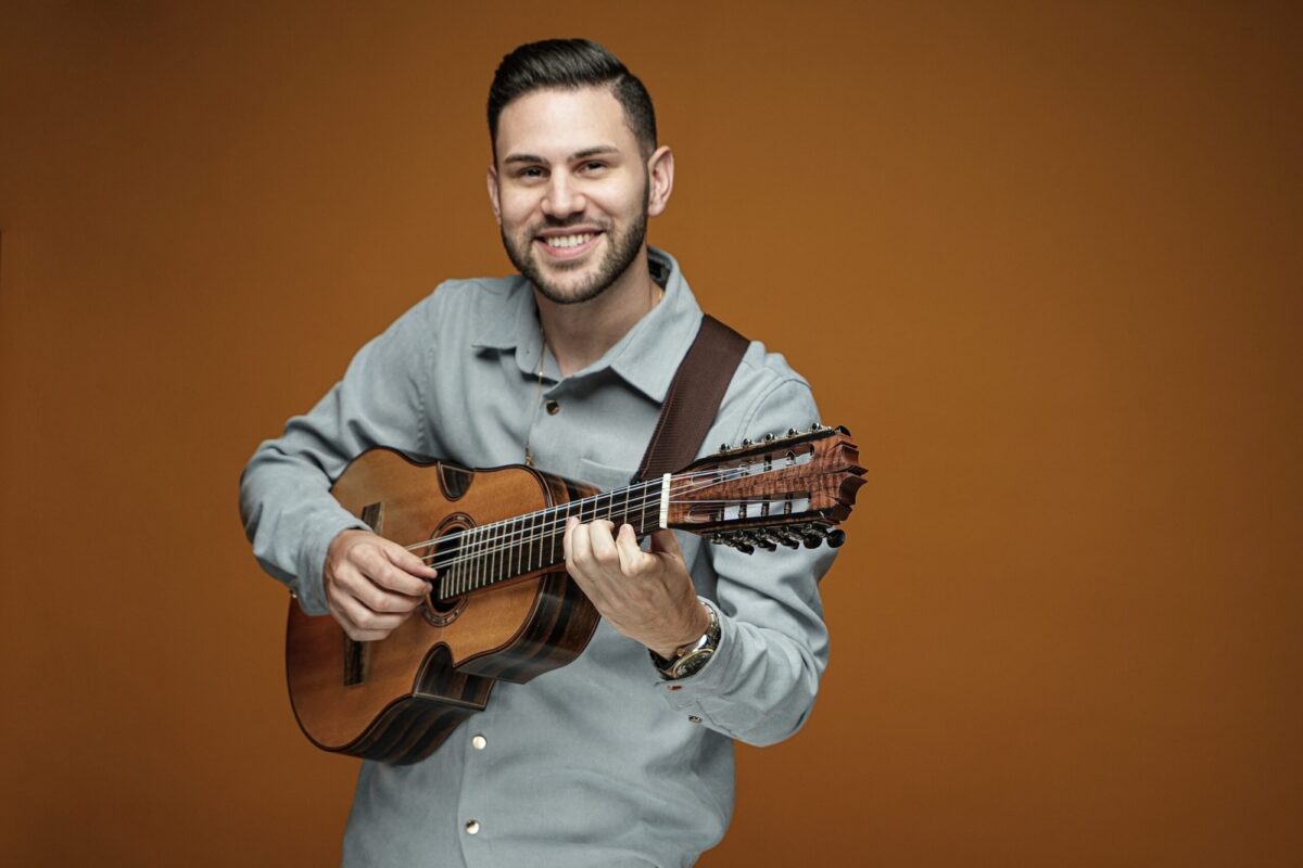Luis Sanz headshot