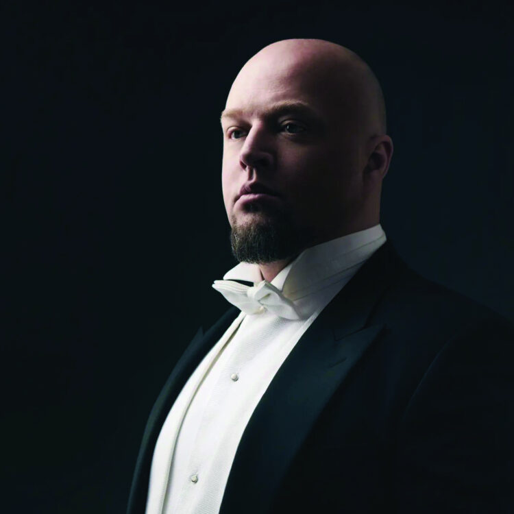 Dmitry Belosselskiy headshot