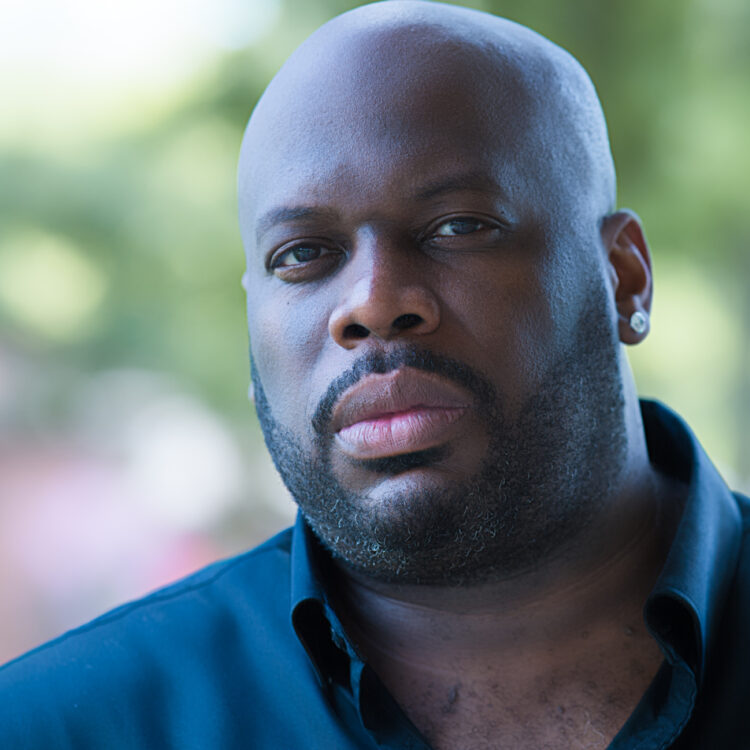 Morris Robinson headshot