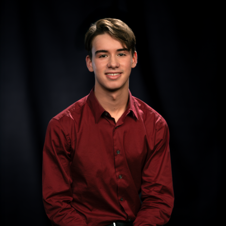 Noah Ferris headshot